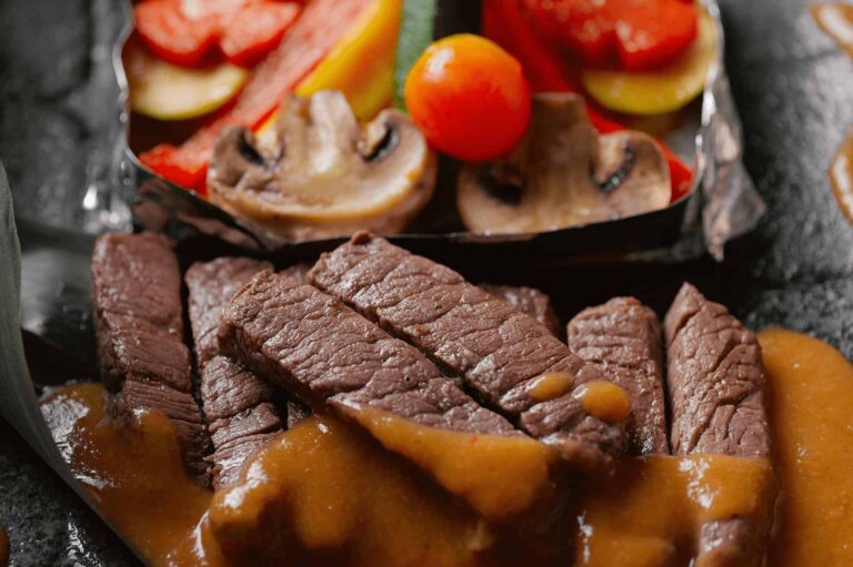 Simple Garlic Butter Steak Bites Recipe