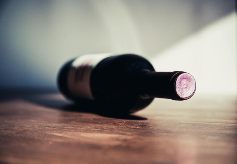 Best Wines to Pair with Steak (and Why They Work)